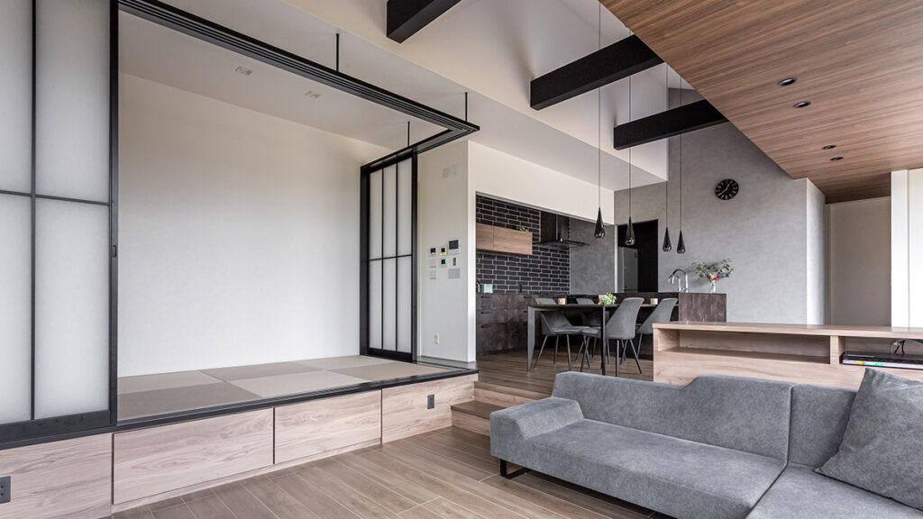 勾配天井の平屋