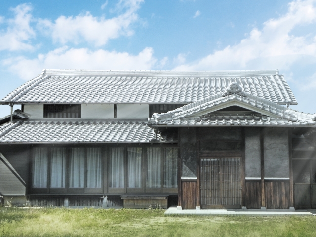 古い家が建っている土地